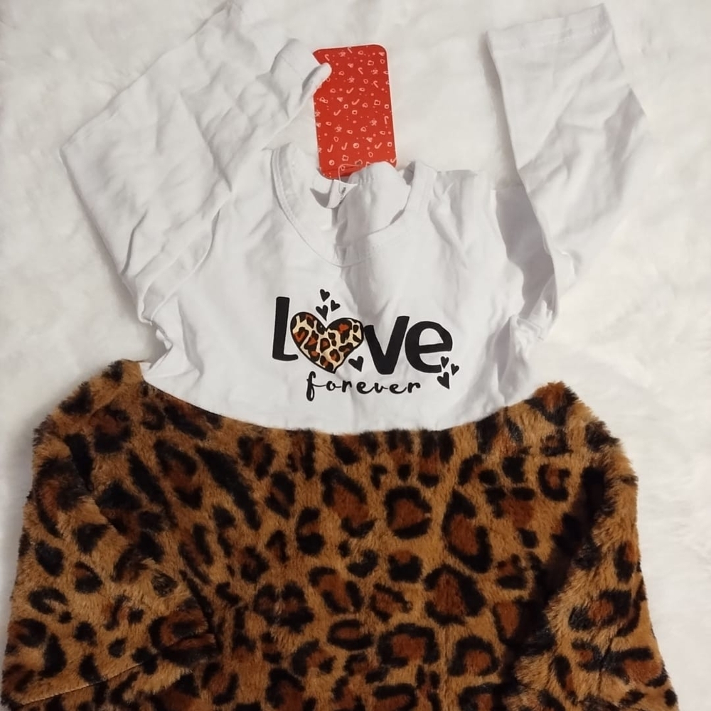 White and Brown Matching Set with Graphic Design and Leopard Print